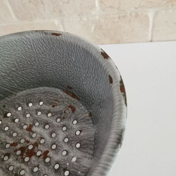 Gray Graniteware Strainer Vintage CONDITION Antique Enamelware Colander Footed R - Picture 7 of 7